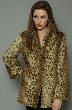 The_Husky_Coat_in_Leopard