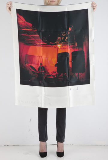 Philippe Roucou Objets Trouves Polaroid Scarf