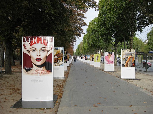 vouge_cover_the_champs-elysees