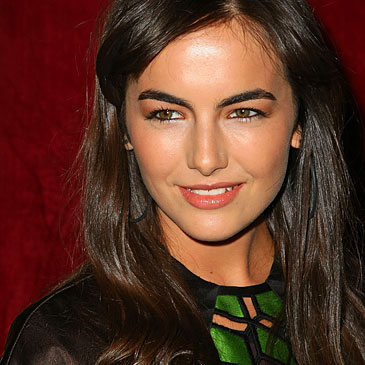 image of strong eyebrows camilla belle