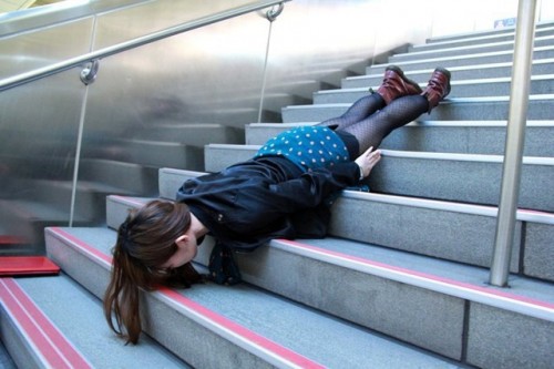 image of taiwan-girl-planking