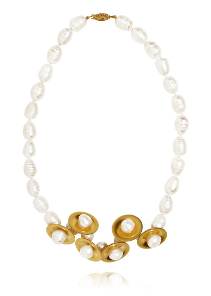 image of Ana Locking Golden discs and pearls necklace